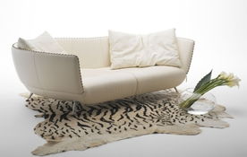 家具以舊換新試點(diǎn)招標(biāo)與玩具技術(shù)開發(fā)銷售 雙線并進(jìn)的市場策略